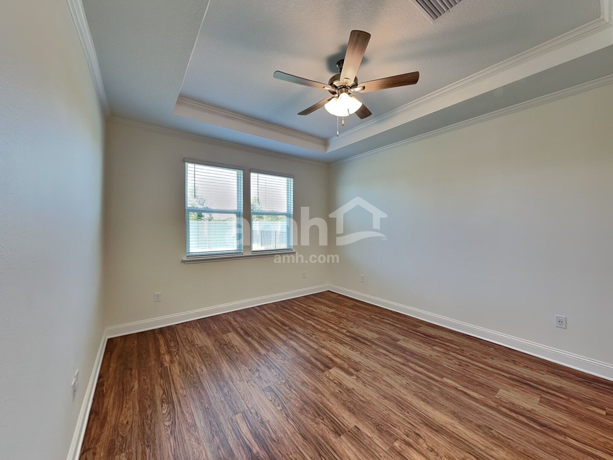 Building Photo - 151 Banyan Frst Dr