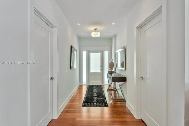 Building Photo - 186 Edgewater Dr