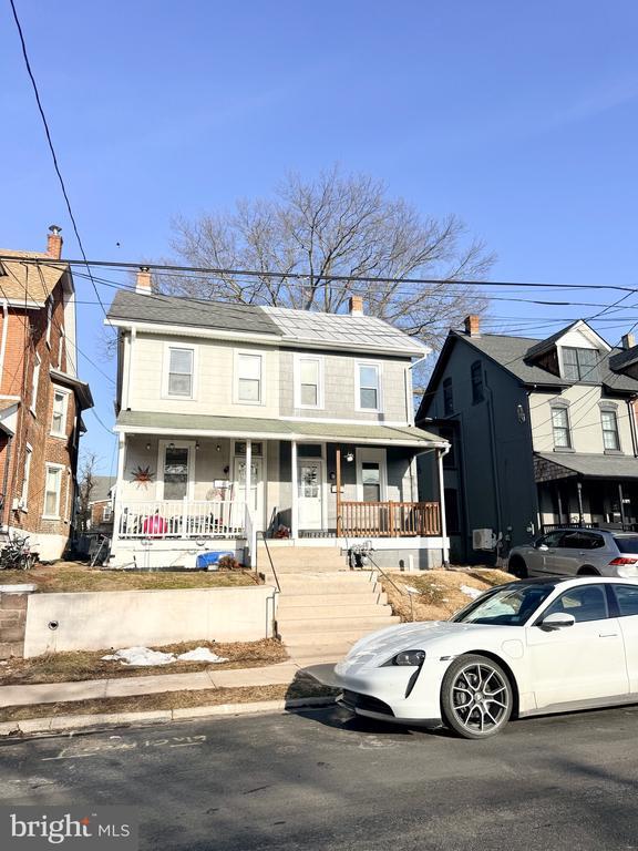 Building Photo - 307 Washington St