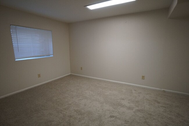 Building Photo - 6151 Bow River Dr