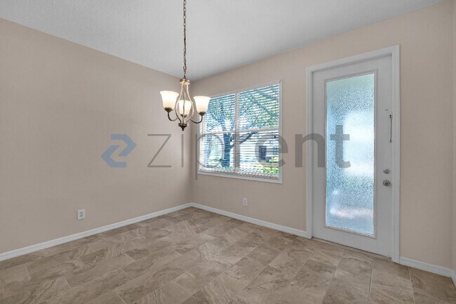 Building Photo - 8539 Alexandra Arbor Ln