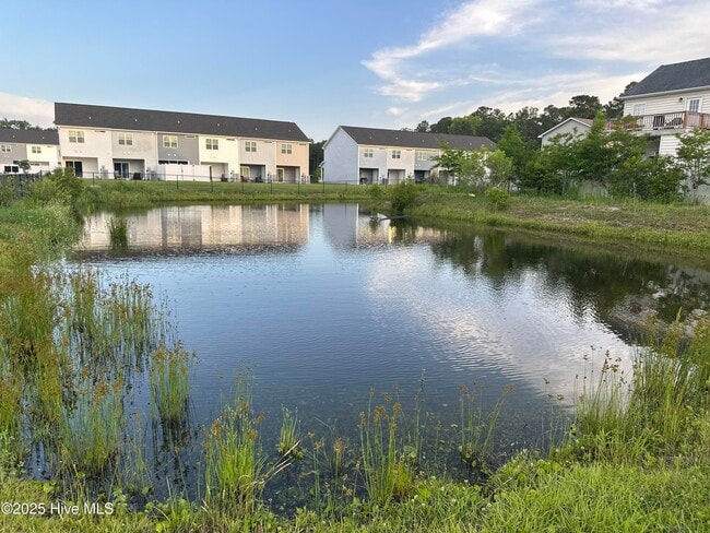 Building Photo - 69 Outrigger Dr