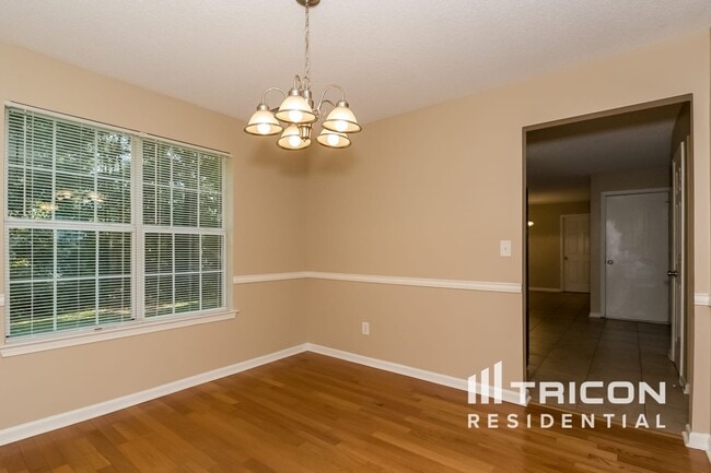 Building Photo - 217 Metoyer Dr
