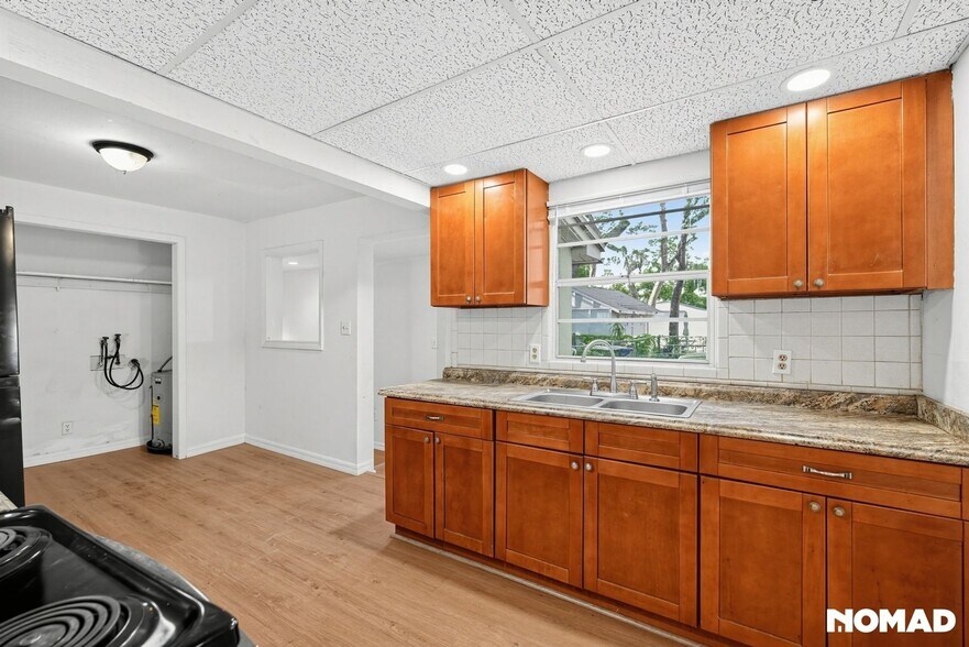 Building Photo - 8915 N Orleans Ave