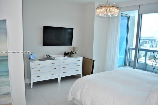 Building Photo - 6899 Collins Ave