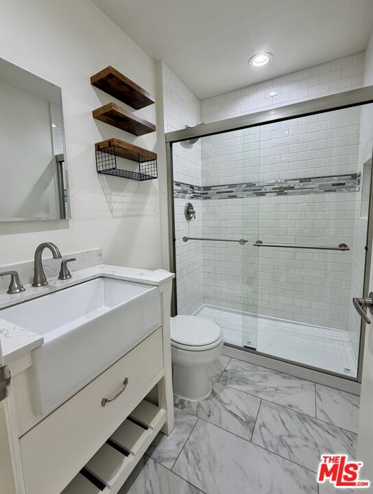 Building Photo - 1676 Orinda Ct