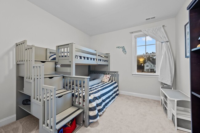 Building Photo - Exquisite 4 Bedroom/4 bath home in the Wyn...
