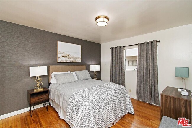 Building Photo - 2224 W Imperial Hwy