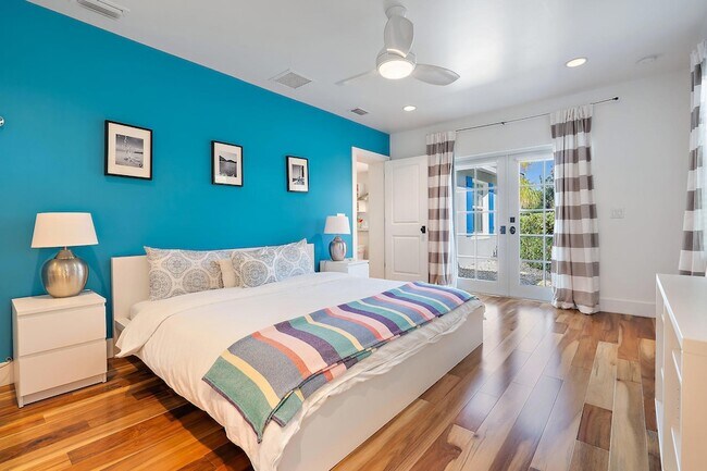 Building Photo - 461 Jupiter Ln