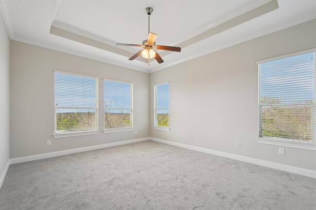 Building Photo - 22316 Verbena Pkwy