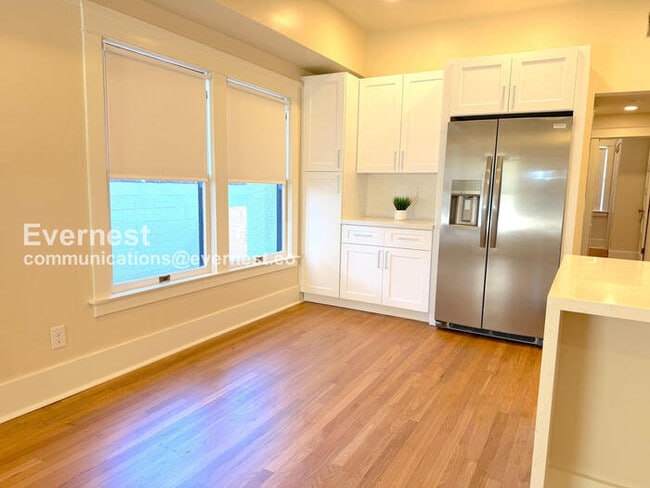 Building Photo - 412 W Roosevelt St