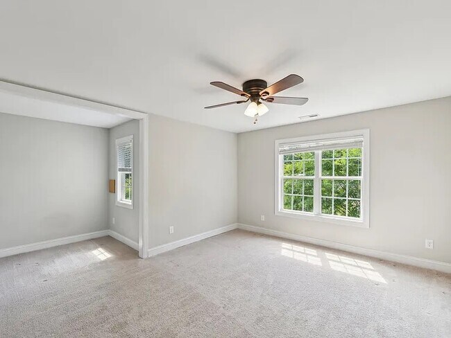 Building Photo - 11616 Leesville Rd