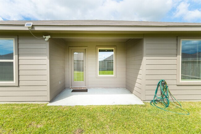 Building Photo - 5134 Jasmine Dawn Dr