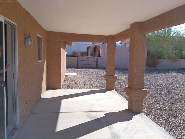 Building Photo - 3128 Jamaica Blvd S