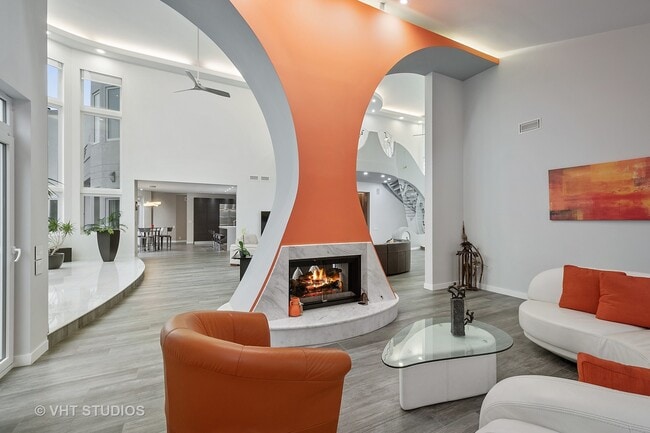 Building Photo - 21660 N Rainbow Rd