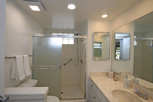 Building Photo - 40128 Baltusrol Cir