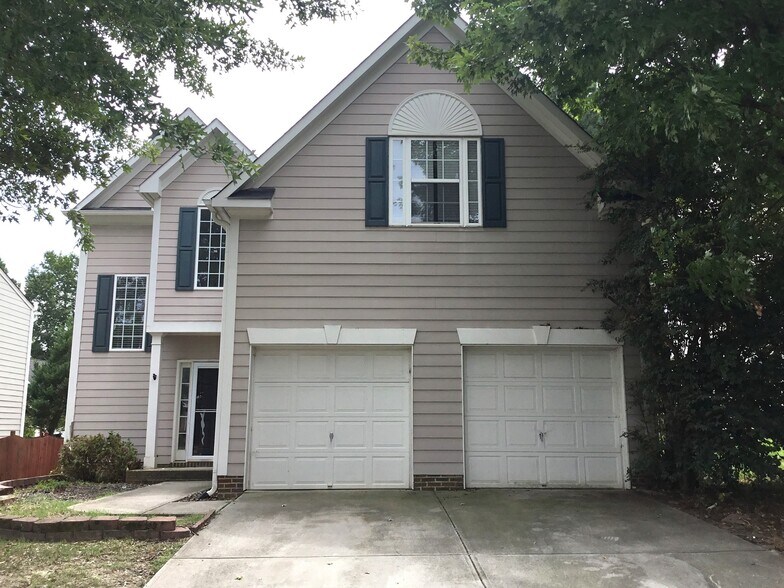 Primary Photo - 5716 Keowee Way