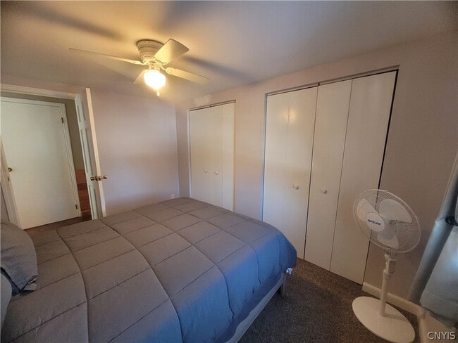 Building Photo - 2 S Rainbow Shores Rd