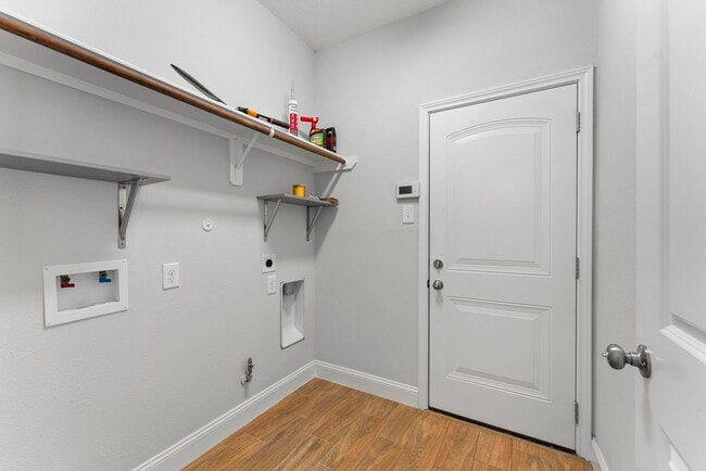 Building Photo - 122 Wood Drake Place