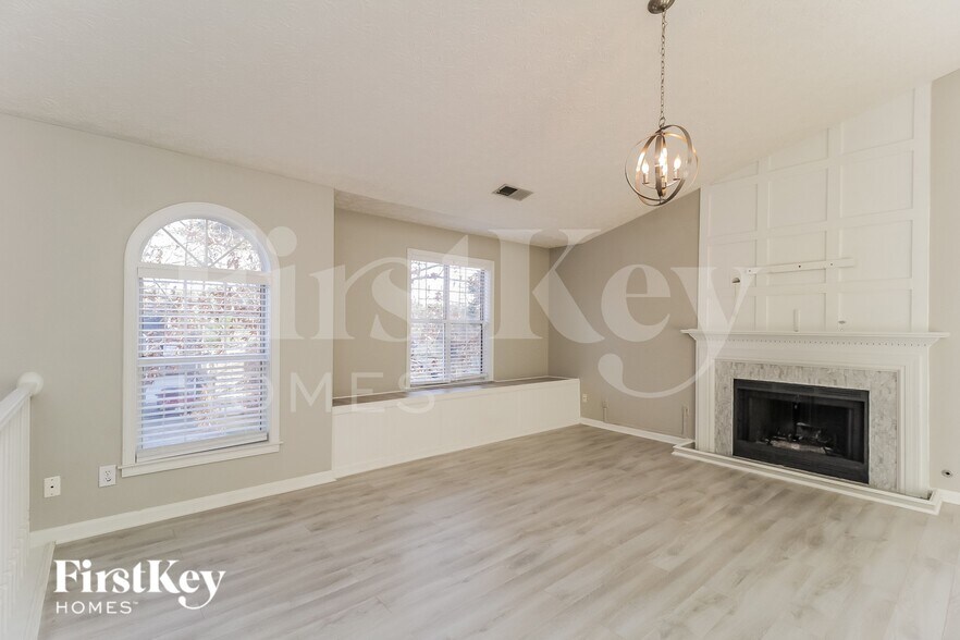 Building Photo - 25 Heartwood Crossing