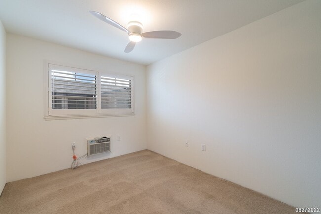 Building Photo - 1BR 1 BA with 2 ASSIGNED PARKING STALLS & ...
