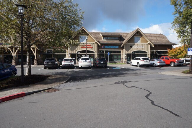 Building Photo - 2738 NW Kennedy Ct
