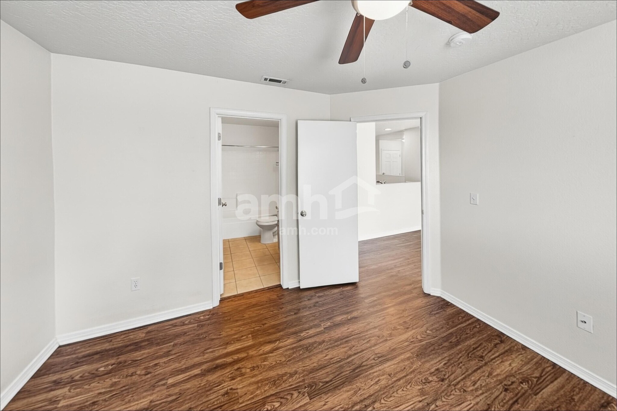 Building Photo - 16557 Allegre Way