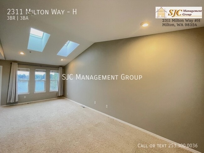 Building Photo - 2311 Milton Way