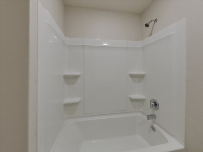 Building Photo - 23064 Shakespeare Dr