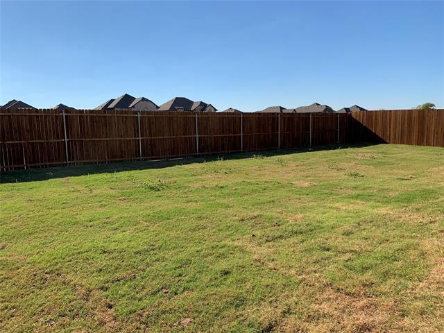 Building Photo - 325 Delaford Dr