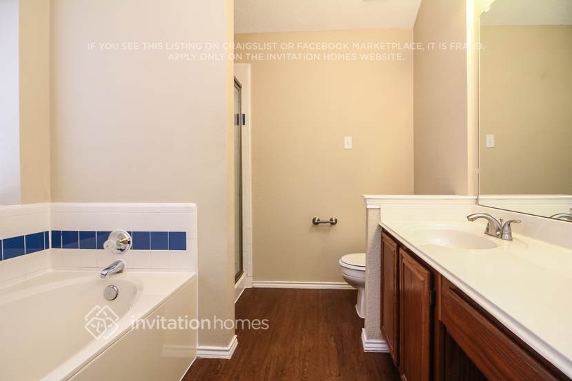 Building Photo - 2076 Rushmore Ct