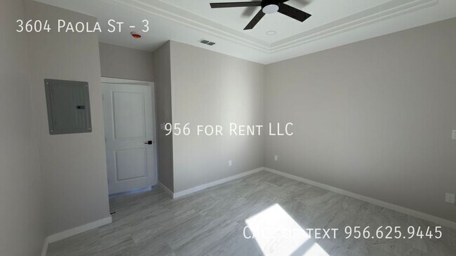 Building Photo - 3604 Paola St