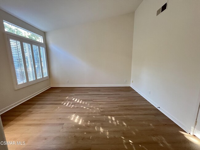 Building Photo - 4783 Rhapsody Dr