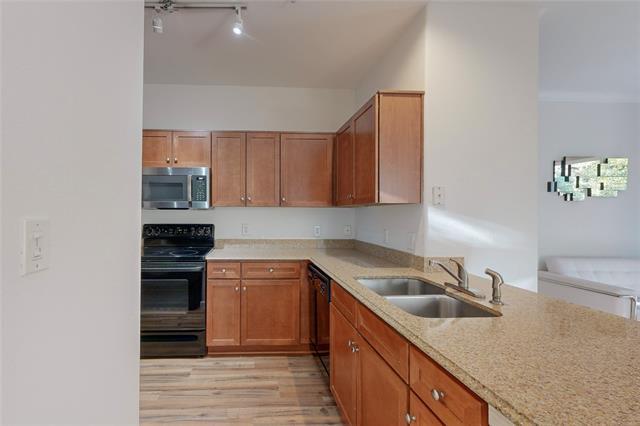 Building Photo - 330 Las Colinas Blvd E