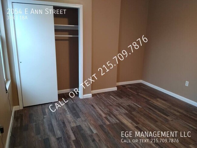 Building Photo - 2054 Ann St