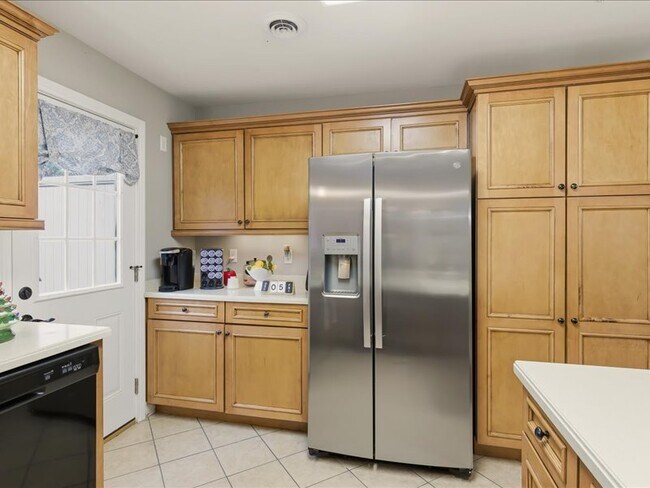 Building Photo - 10959 Woodford Bend Way