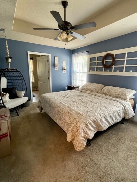 Building Photo - 4435 Winona Ln