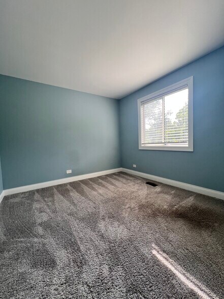 Office/3rd Bedroom - 2253 Petworth Ct