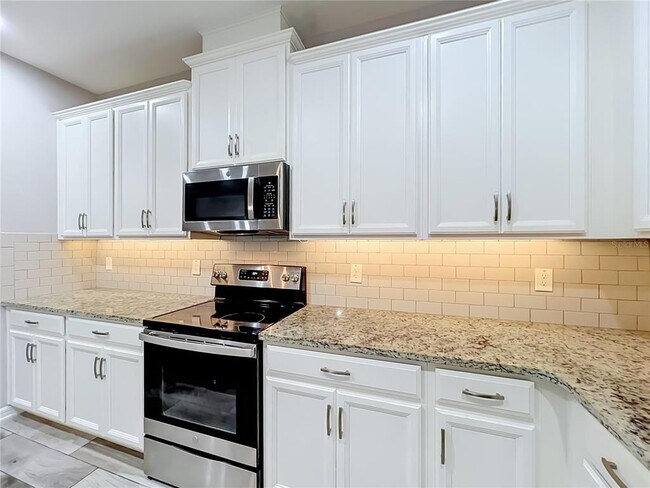 Building Photo - 12043 White Wave Point
