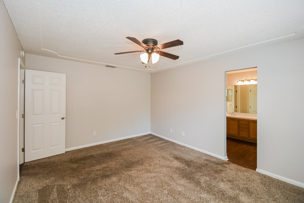 Building Photo - 3382 Westfield Dr