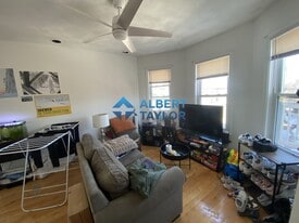 Building Photo - 58 Mansfield St