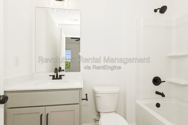 Building Photo - 32 Nickel Dr