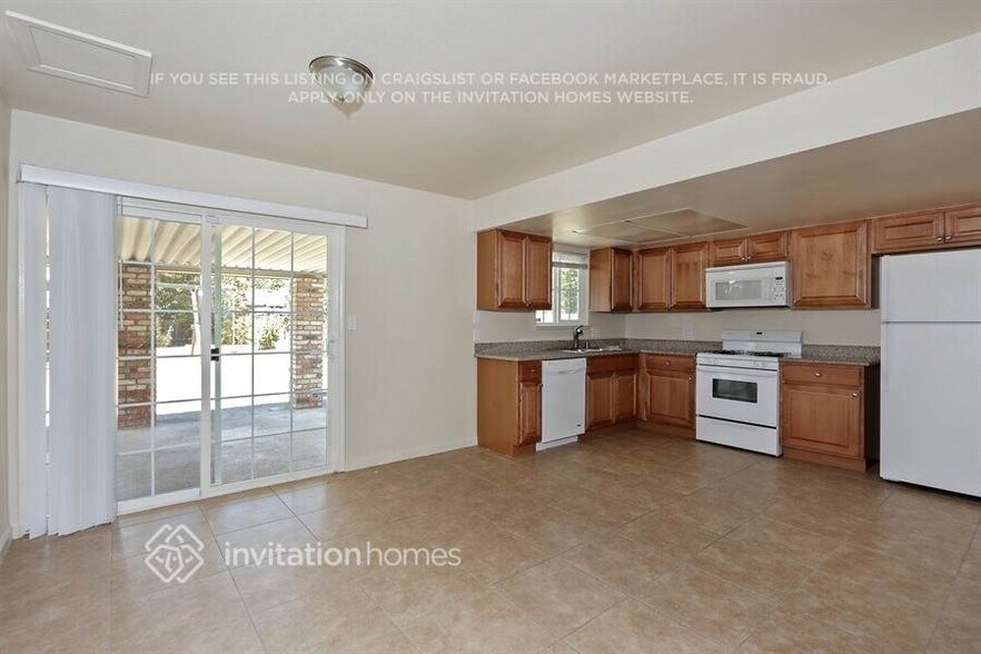 Building Photo - 522 San Remo Ct