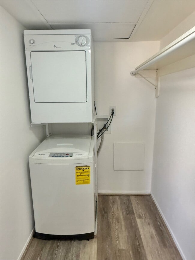 Building Photo - 4639 Wild Indigo St