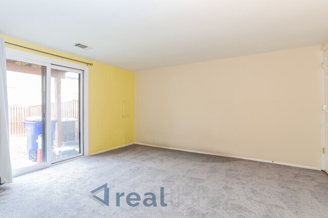 Building Photo - 7148 Talisman Ln