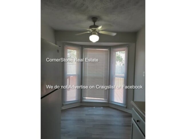 Building Photo - 6701 Pin Oak Ln