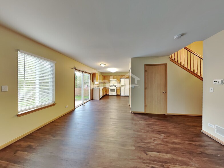 Building Photo - 34248 N Needlegrass Dr