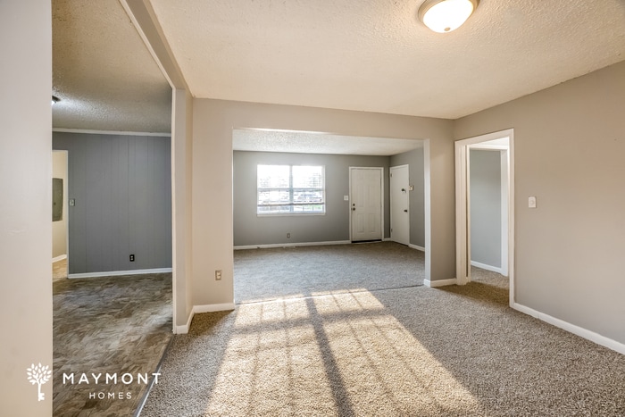Building Photo - 459 Kelly Ln