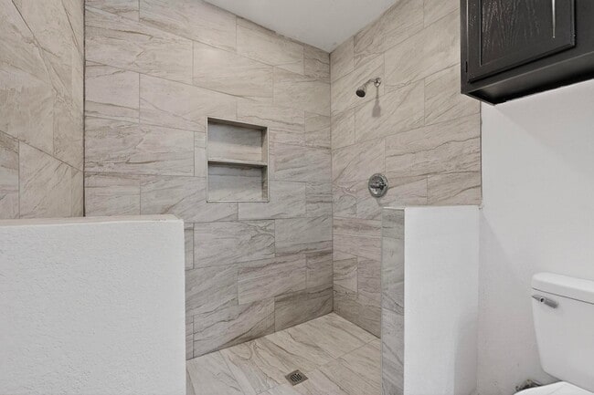 Building Photo - 5011 Briar Patch Ln