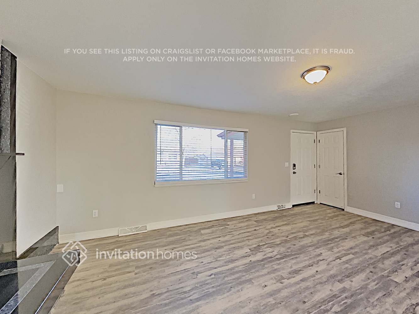 Building Photo - 9137 La Salle Pl